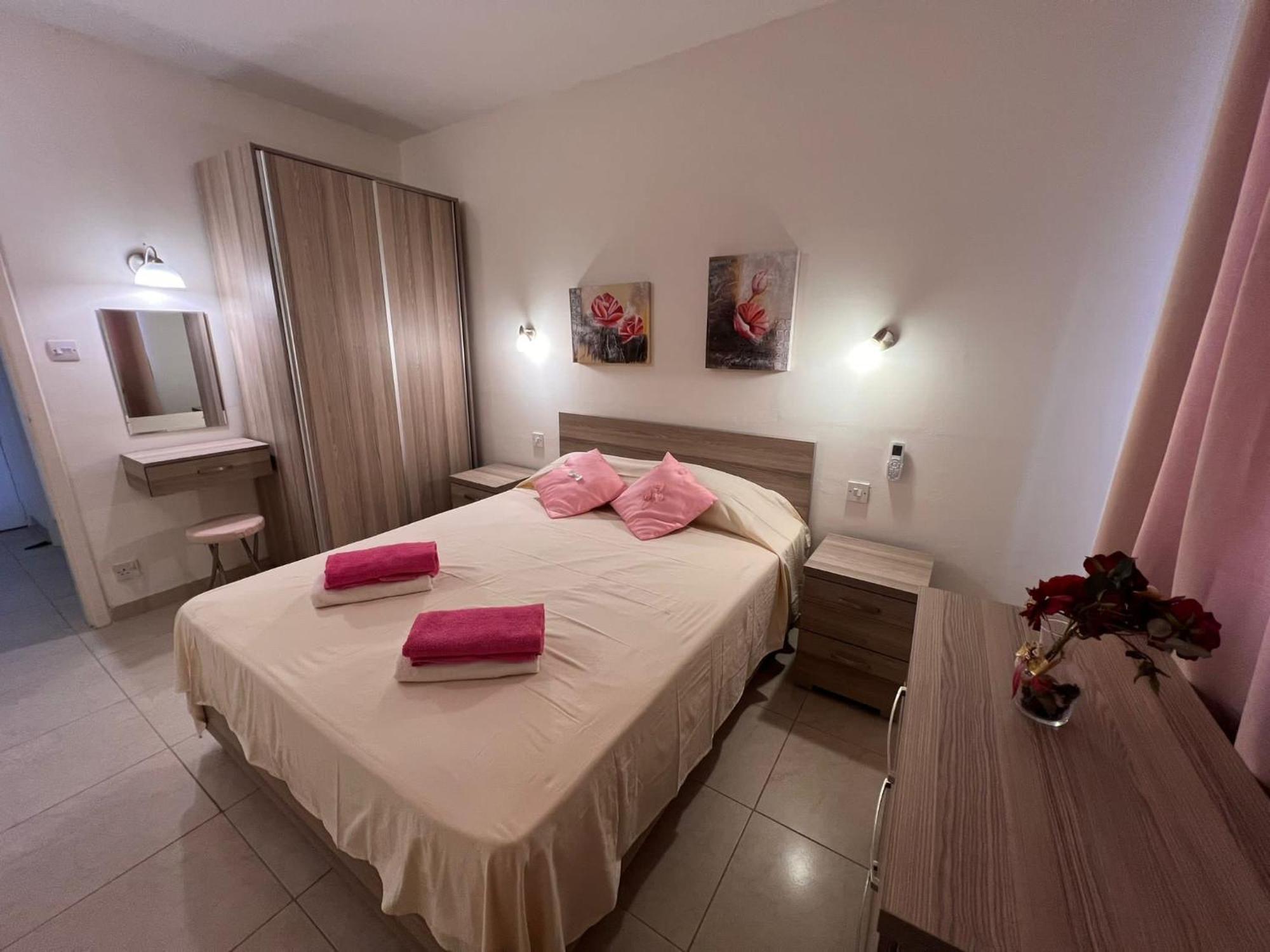 Fiesta Apartment Seaview Mellieħa Eksteriør billede